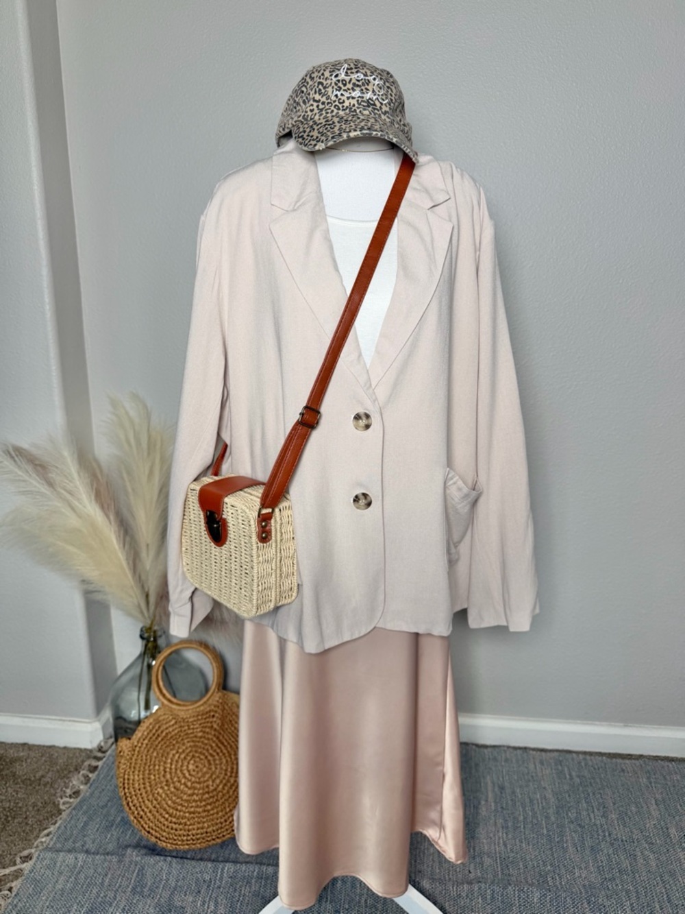 NWT Gilli - Lightweight Oversized Beige Women's Blazer Jacket